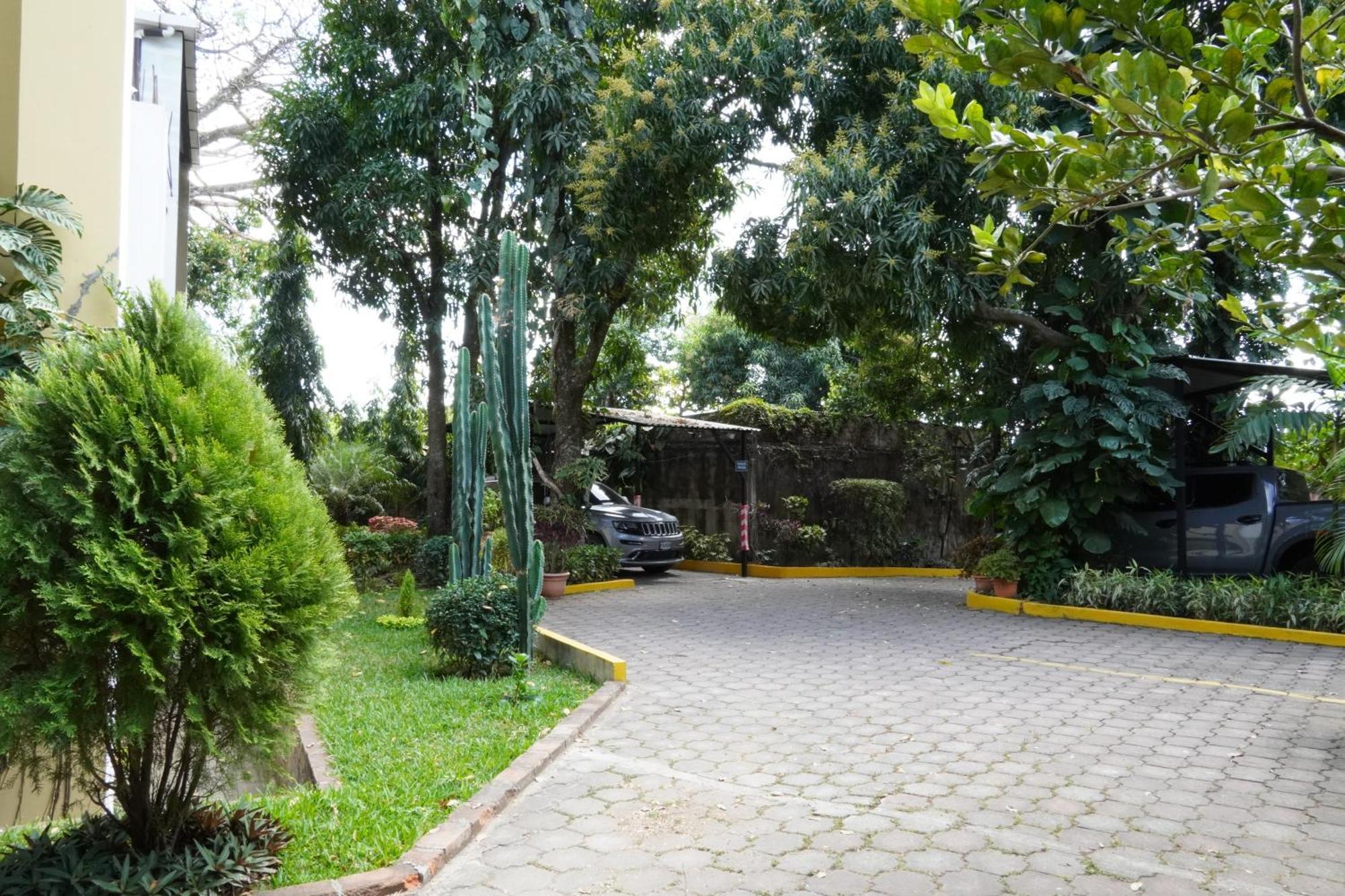 Villa Las Flores サンサルバドル エクステリア 写真